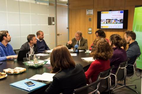 Foto Desayuno LIFE SHARA Abejas y Cambio Climatico