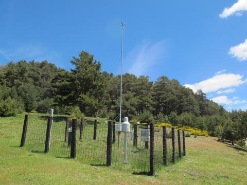 Observatorio meteorológico en el Puerto de los Cotos